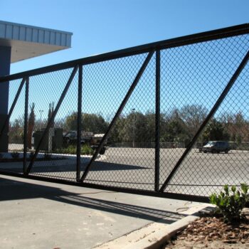 Chain Link Cantilever Gates