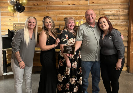 Barrette Outdoor Living Receives Best Employer Award  from Greater Nephi Chamber of Commerce