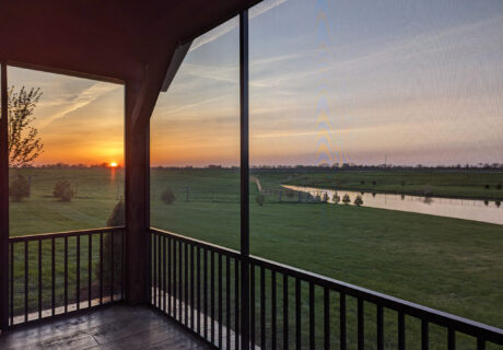 Barrette Outdoor Living  Launches EncloSure and Announces New Updates for Select RDI Railings